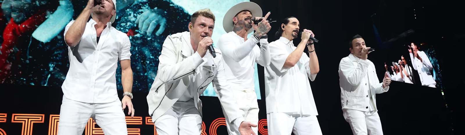 The Backstreet Boys will headline a homecoming residency at Toronto's Rogers Centre.