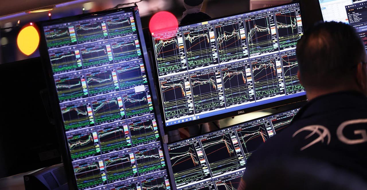 A trading screen. Insider filings and volume screens top the watch lists for the next 24 hours.