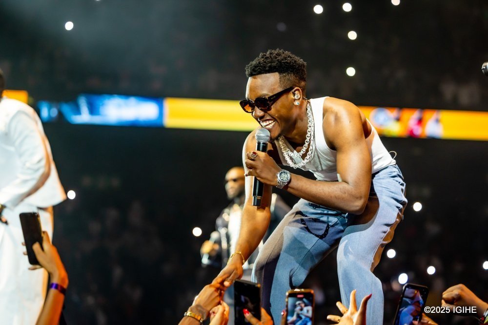 Omah Lay performing. The singer was injured during rehearsals in Los Angeles. (File photo)