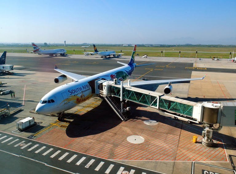 A FlySafair aircraft. Police are investigating a bomb threat at King Phalo Airport in South Africa. (File photo)